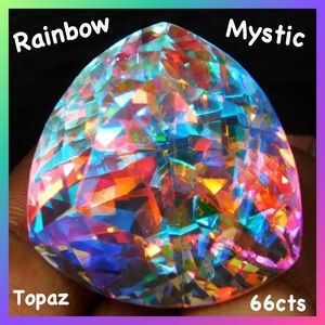BNWT- 66ct Rainbow Mystic Topaz Loose Gemstone.